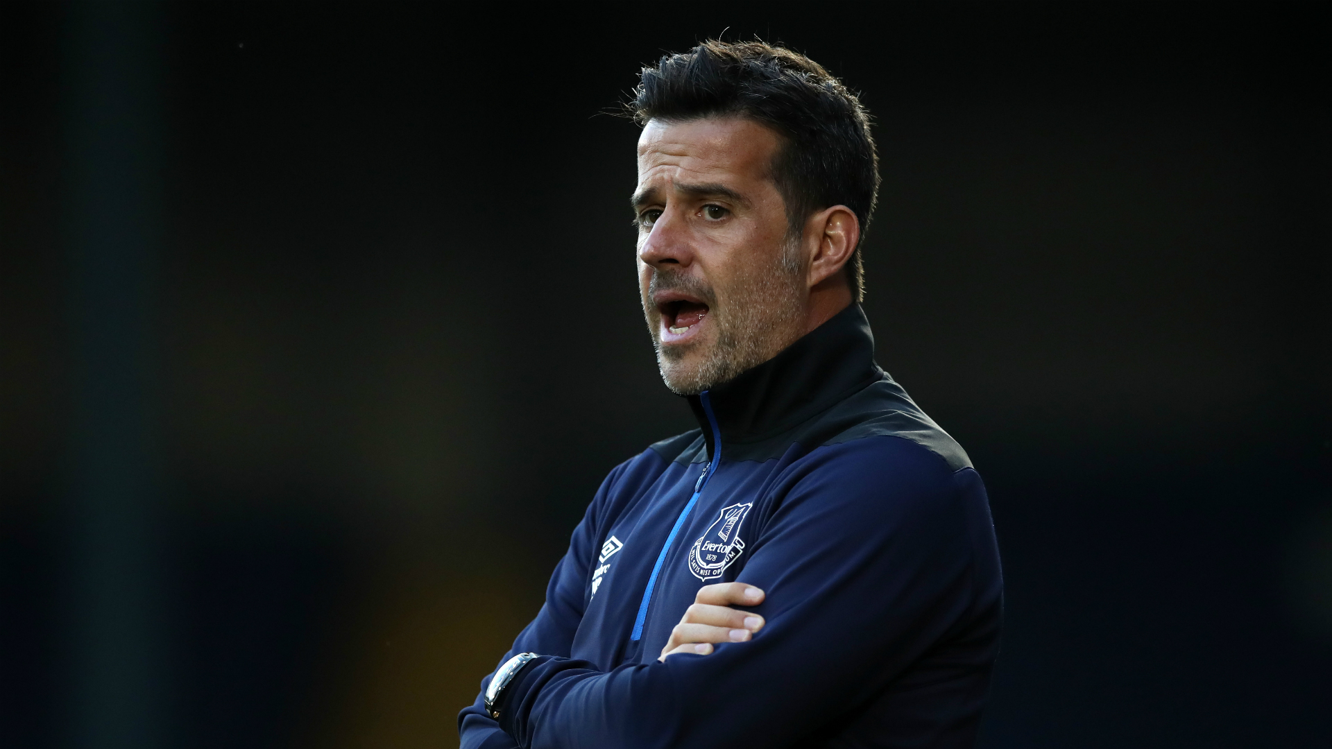 为紧逼的策 为紧逼的策